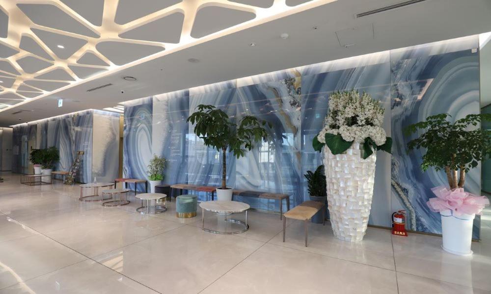Chuncheon Eston Hotel מראה חיצוני תמונה