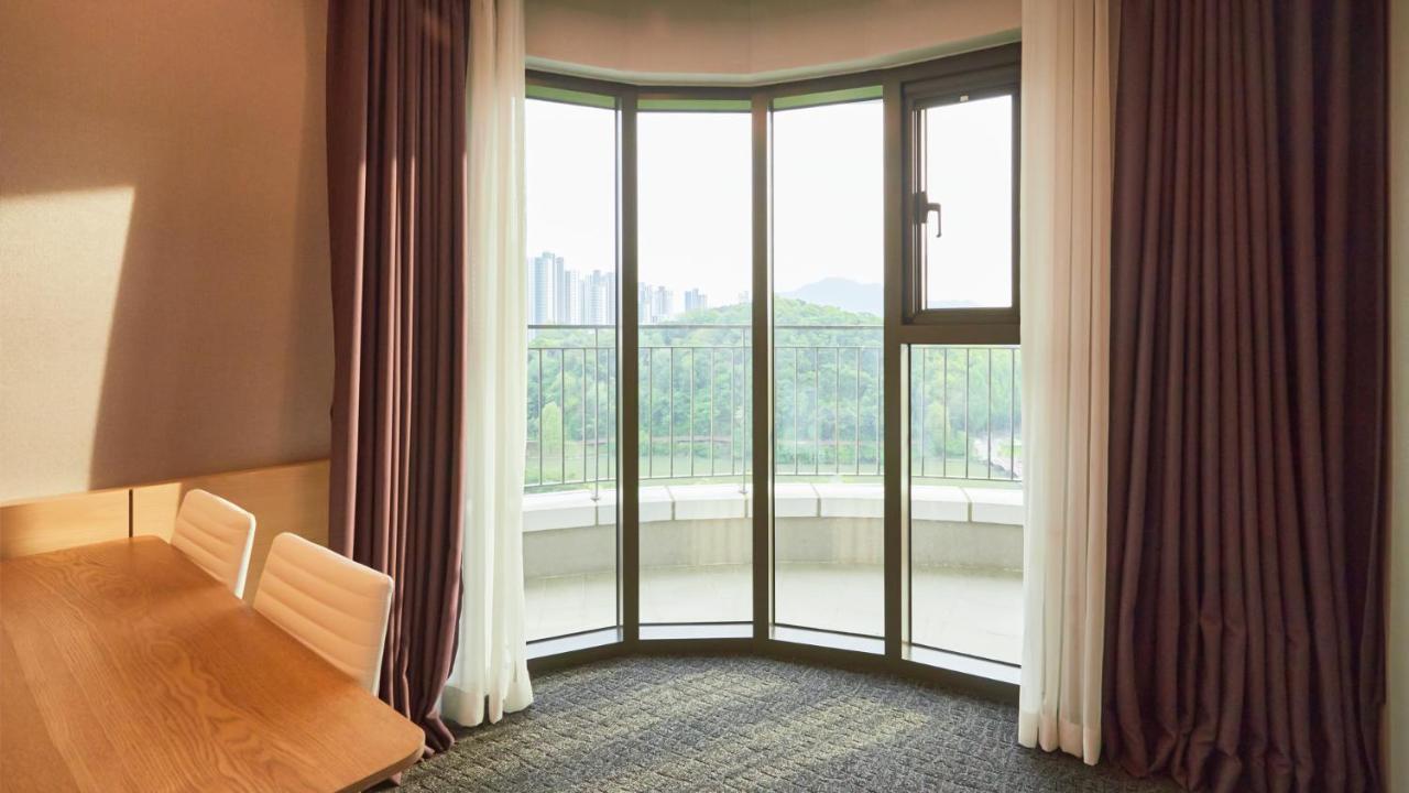Chuncheon Eston Hotel מראה חיצוני תמונה
