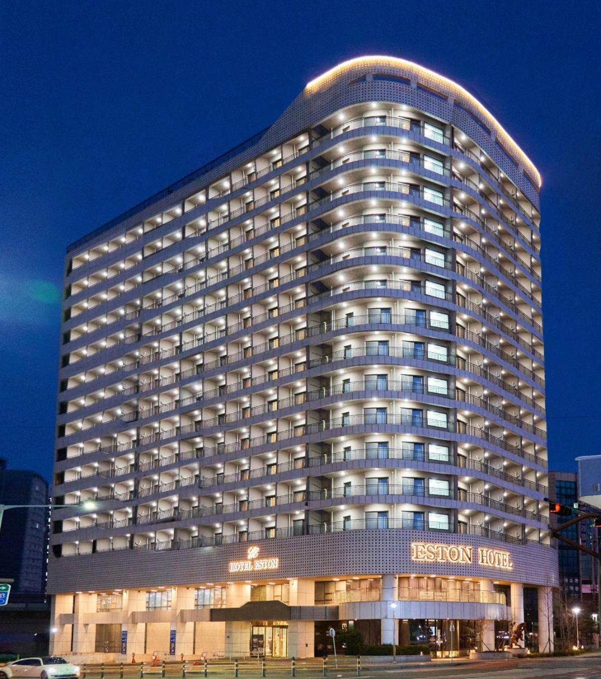 Chuncheon Eston Hotel מראה חיצוני תמונה